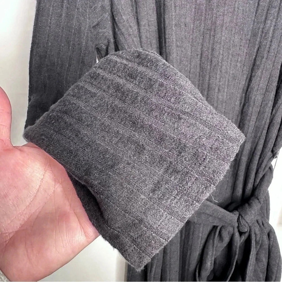 Torrid NWT Black Super Soft Plush Mini Bodycon Dress Size 1 - Picture 6 of 13